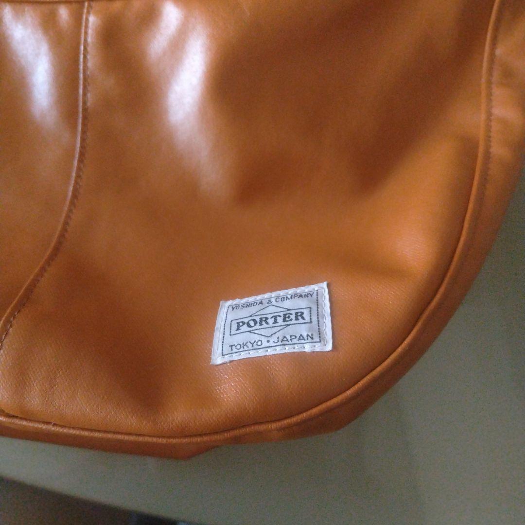 ポーター キャメル 三日月型ショルダーバック