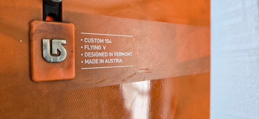 Burton CUSTOM FLYING V 154 スノーボード