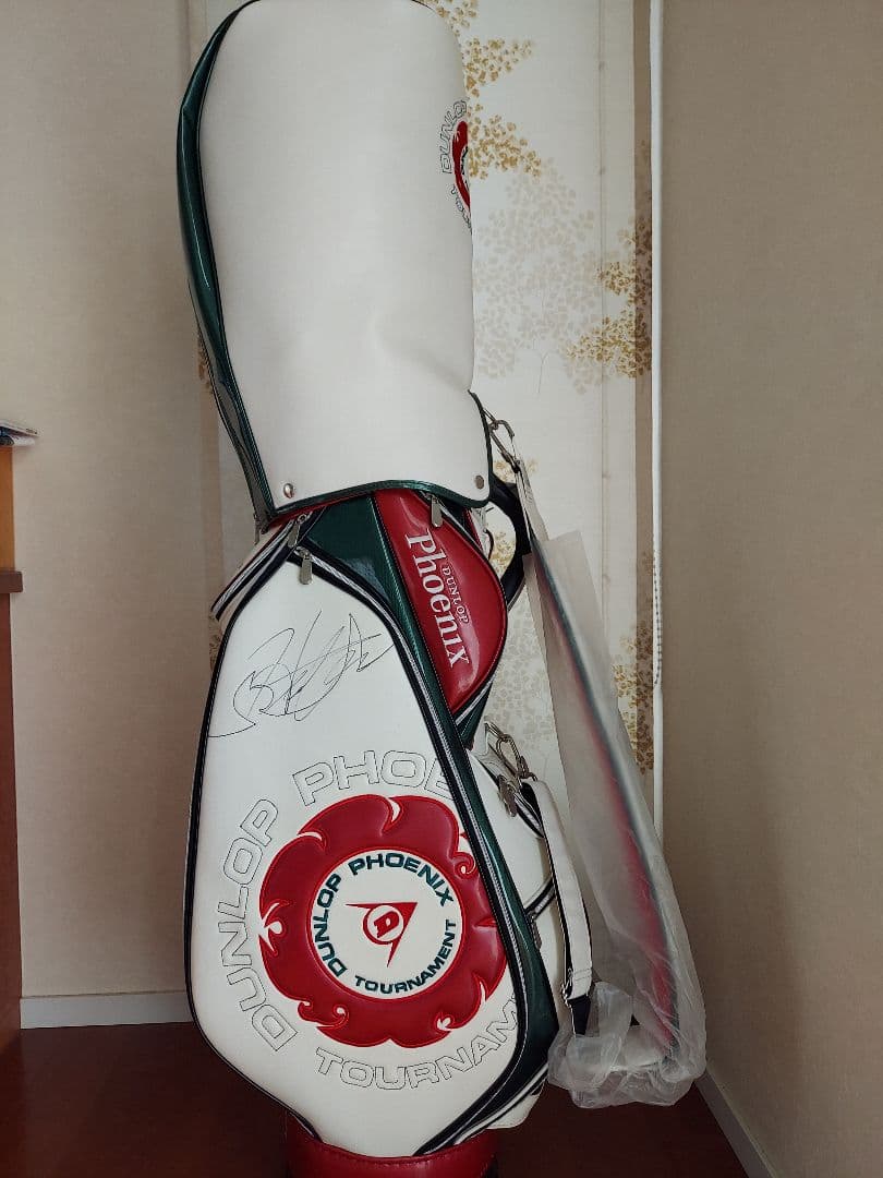 松山英樹　サイン入り優勝記念限定キャディバッグ