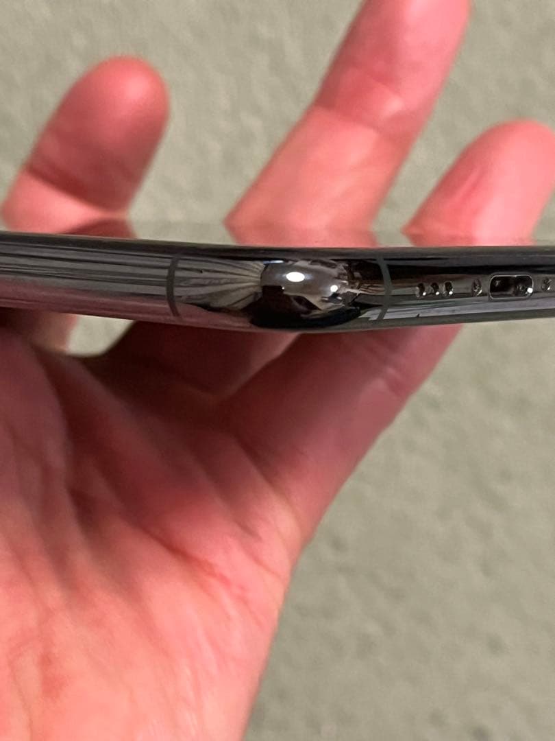 iPhone 11 pro 256G SIMロック解除済