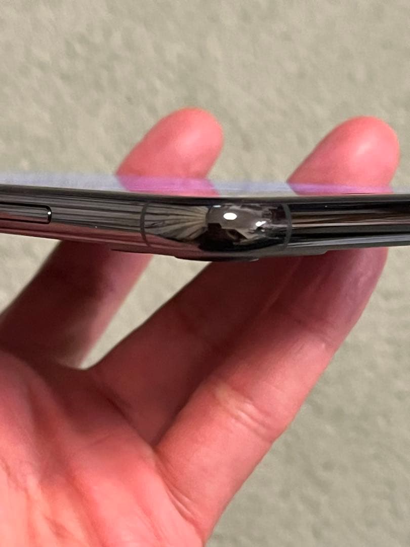 iPhone 11 pro 256G SIMロック解除済