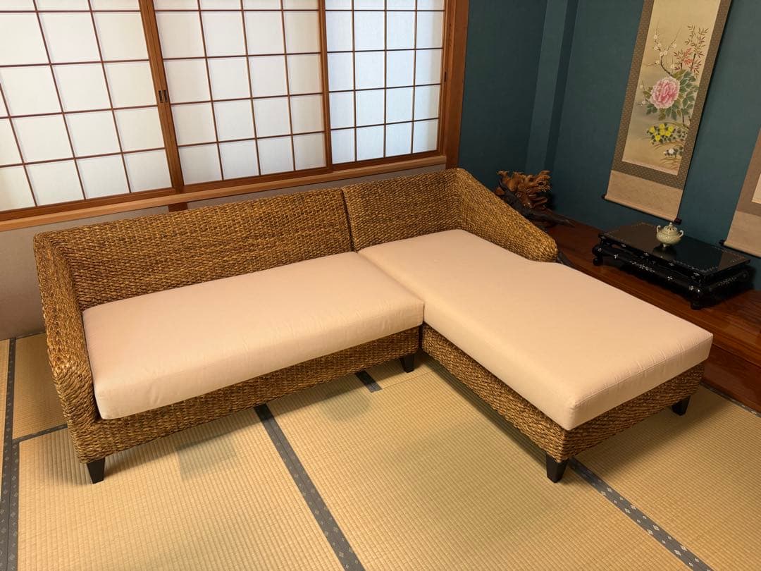 ラタン L字型ソファセットとコーヒーテーブル