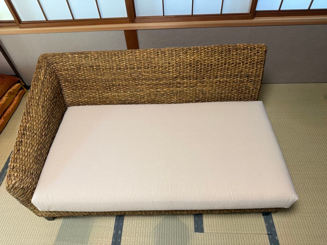 ラタン L字型ソファセットとコーヒーテーブル