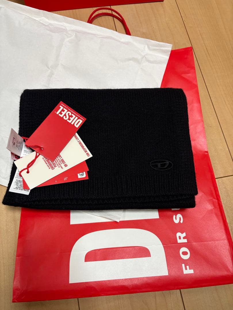 今期新品 ディーゼル DIESELカシミヤ混 黒マフラー スカーフ ユニセックス