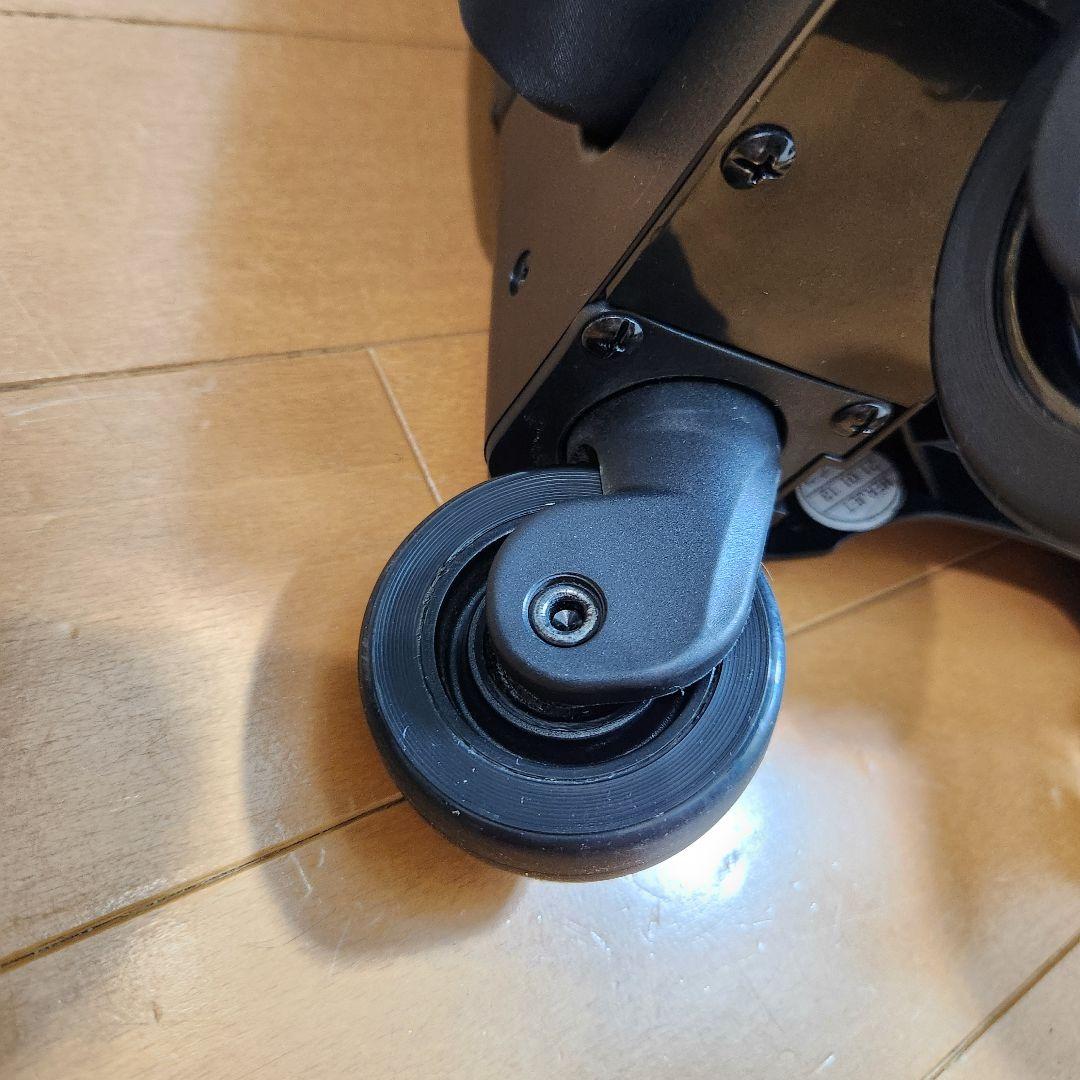 【超美品】スワニー　キャリーバッグ　クレーぺ　黒　ストッパー機能