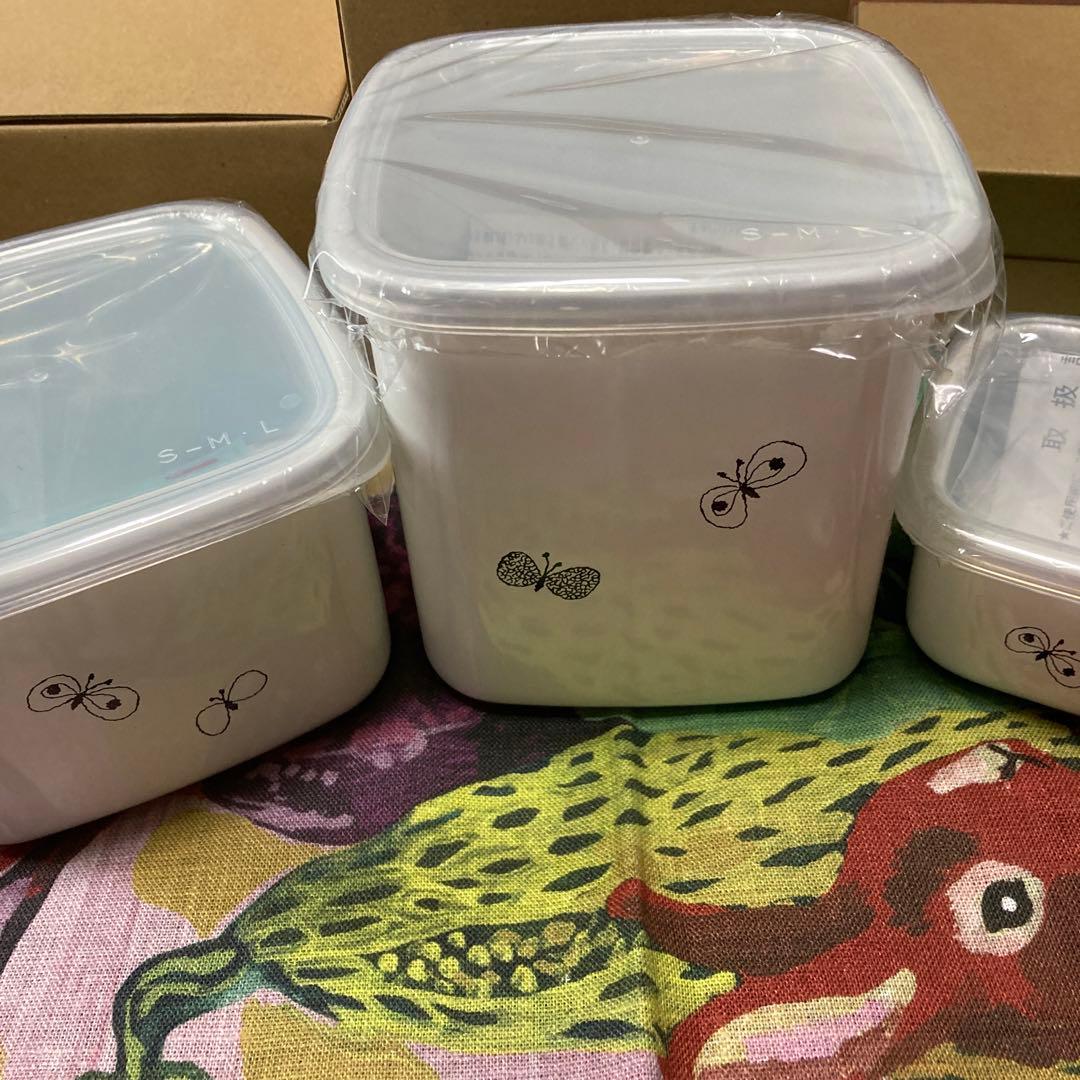 N*I様 (新品・貴重)ミナペルホネン容器