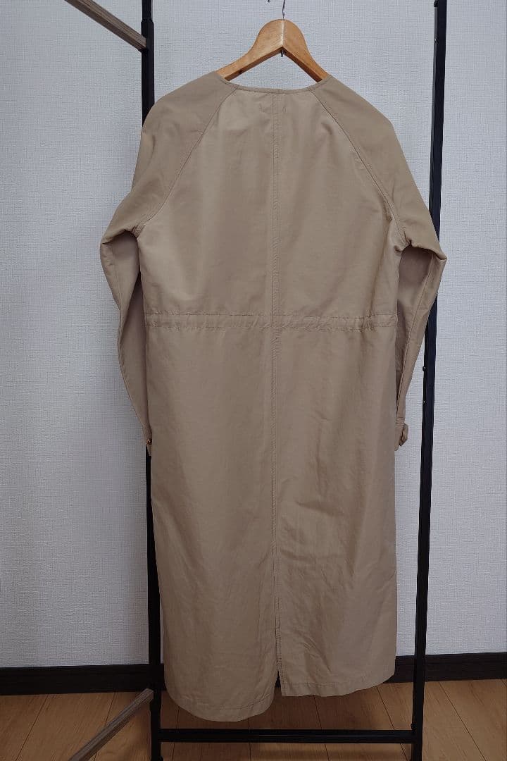 OUR アワーホーム　頼れるノーカラーコート　ライトベージュ