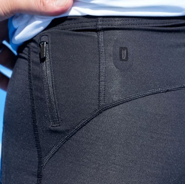 2xuライトスピードレースコンプレッションショーツ　Sサイズ