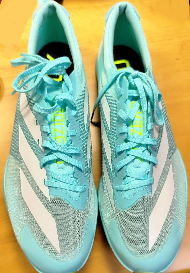 adizero フィネス finesse スパイクシューズ 美品　新品