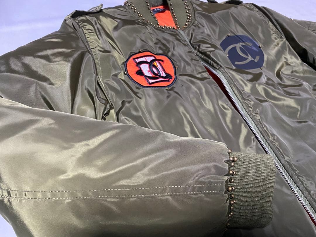 オリーブ 中綿キルティングジャンパー　サイズ記載なし