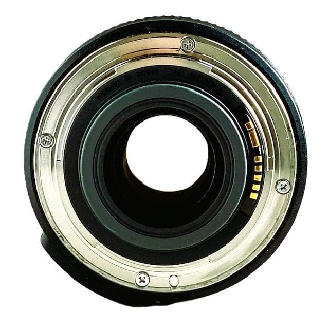 きれい キヤノン Canon EF-S 18-135mm F3.5-5.6 IS