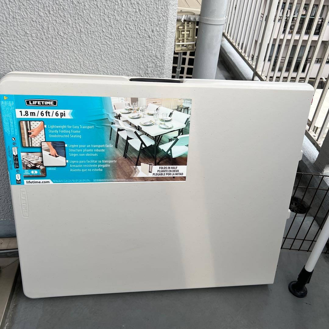 コストコ折りたたみテーブル182㎝　新品未使用