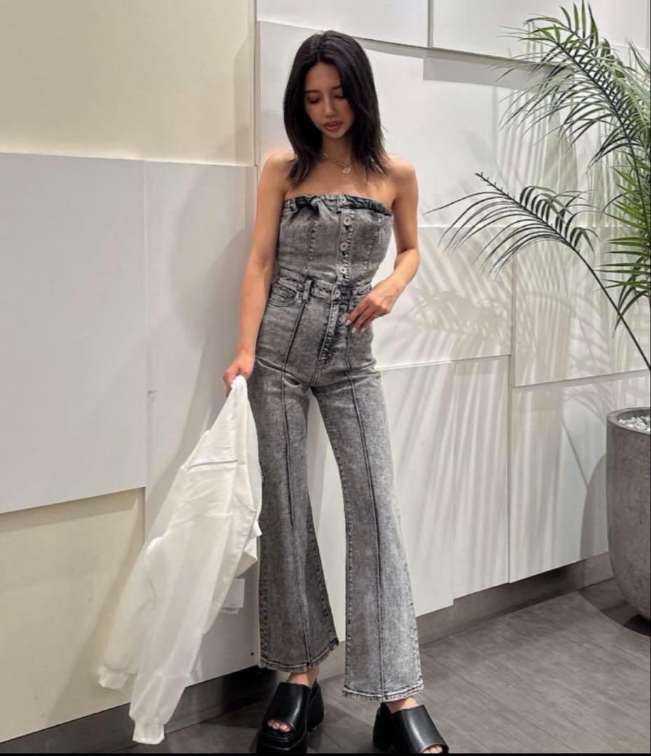 【GYDA】ジェイダ　新作　ブラックケミカルBACKリボンデニムロンパース　XS