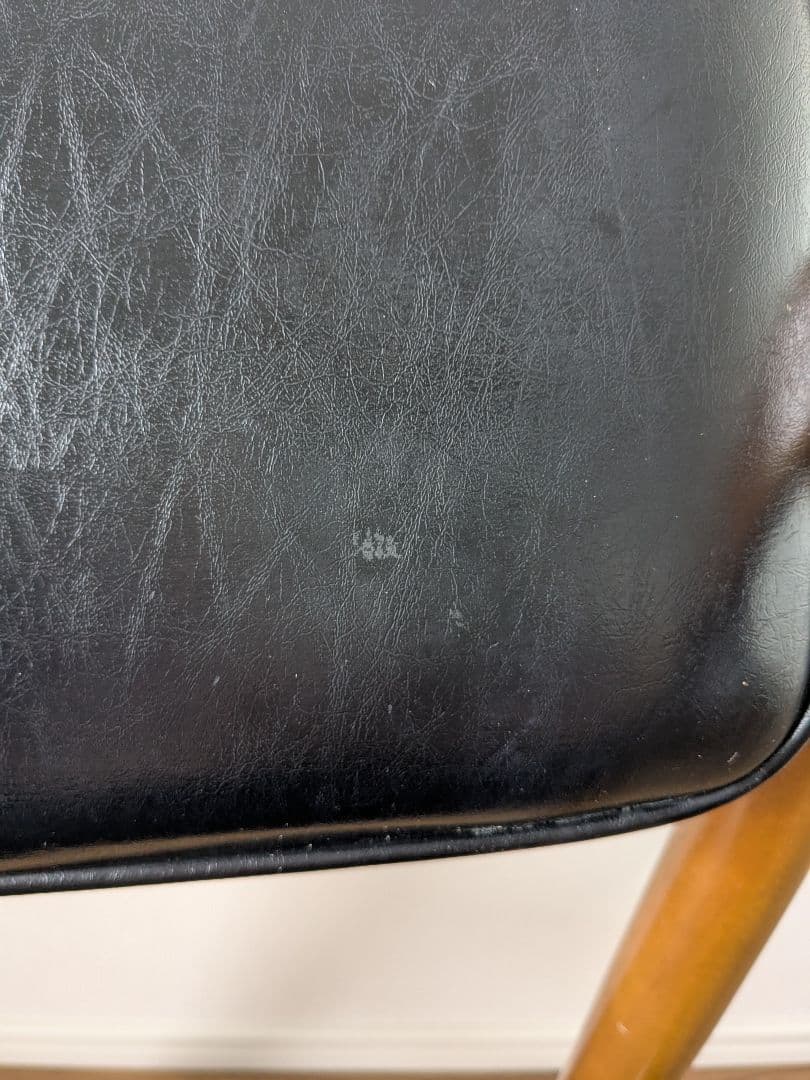 カリモク60 Dチェア　ブラック