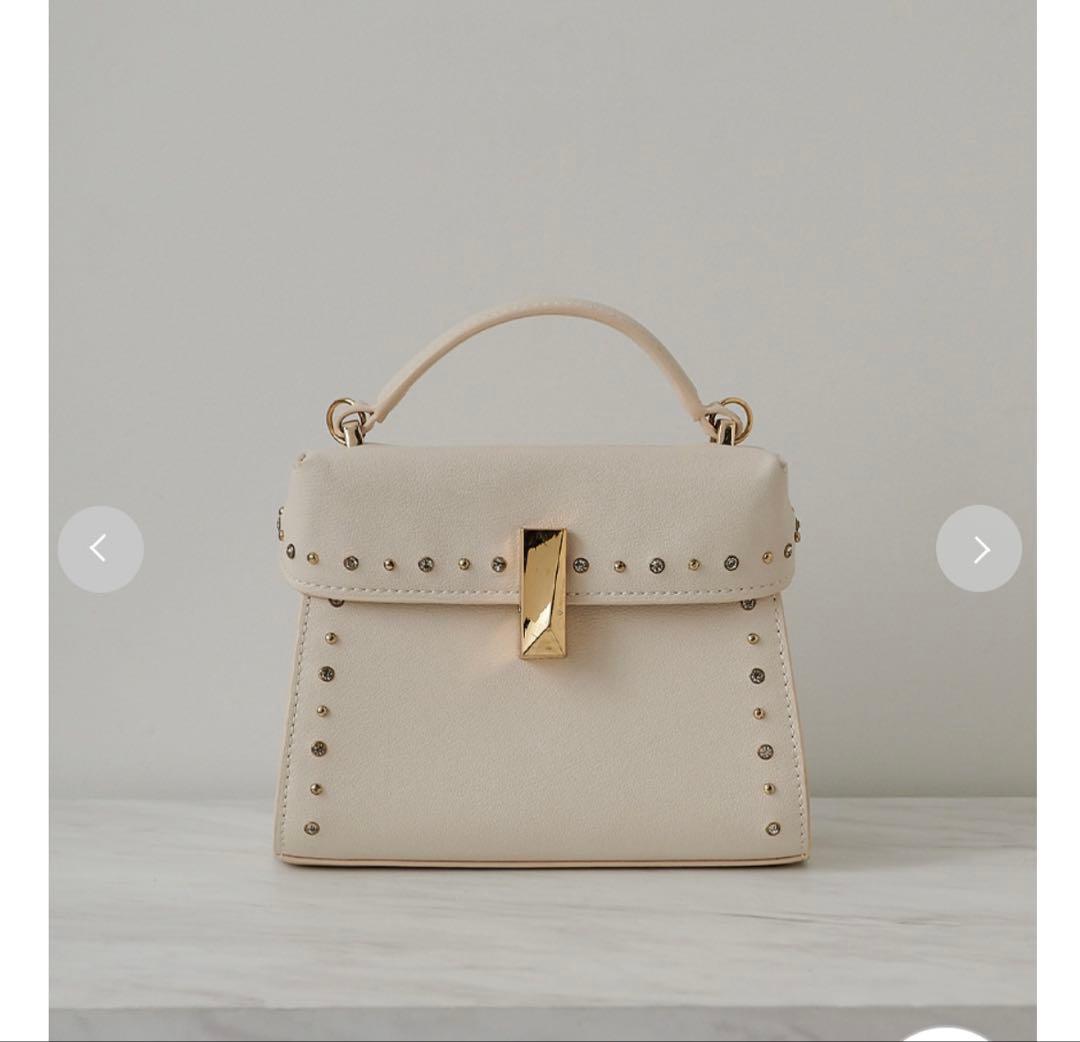 【リュタン】ビジュースタッズポシェット CELFORD アイボリー