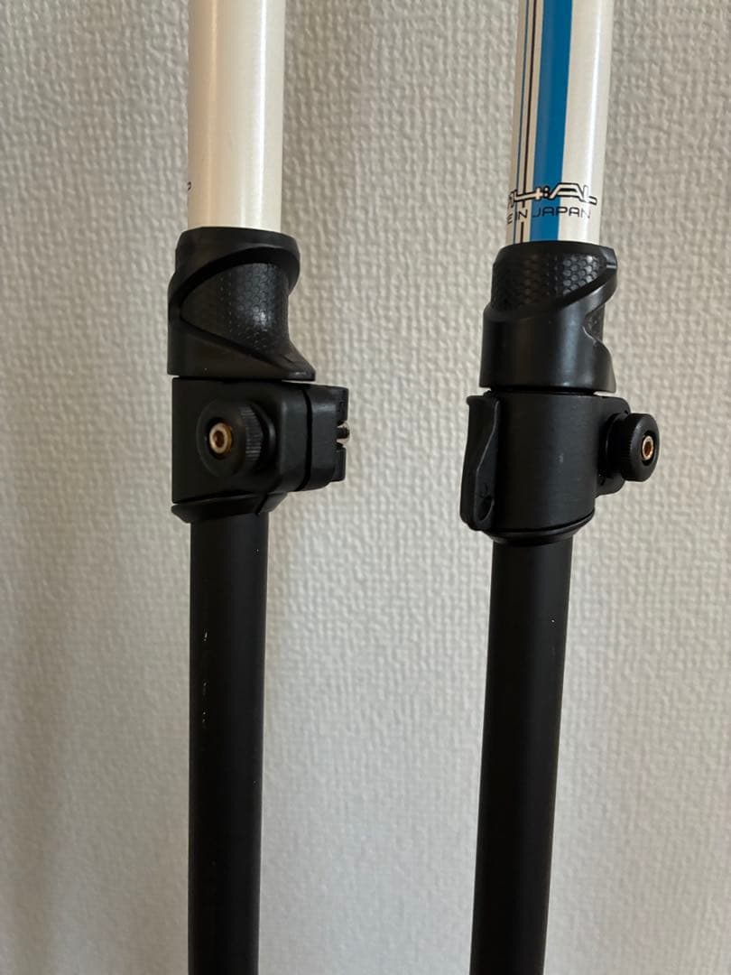 ジュニア用Atomic スキー板 Xo4 カラフル デザイン