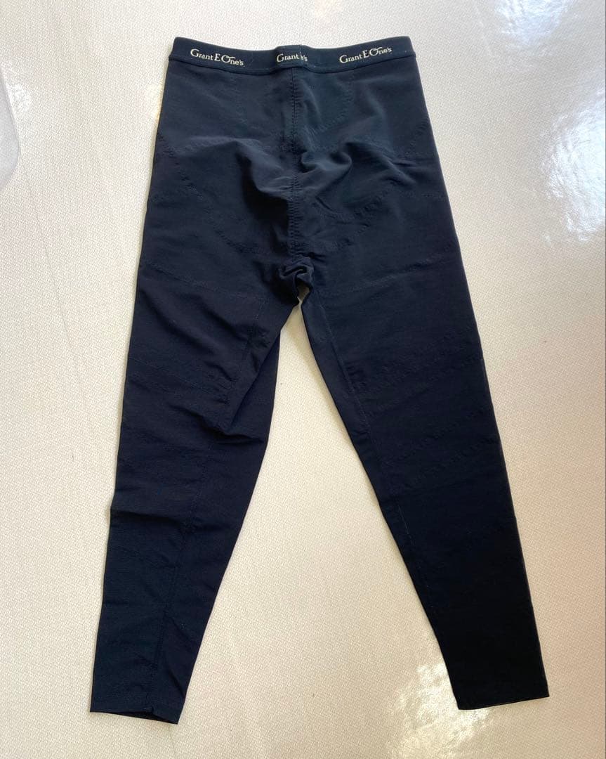 グラントイーワンズ　ドレナージュスパッツ　76サイズ