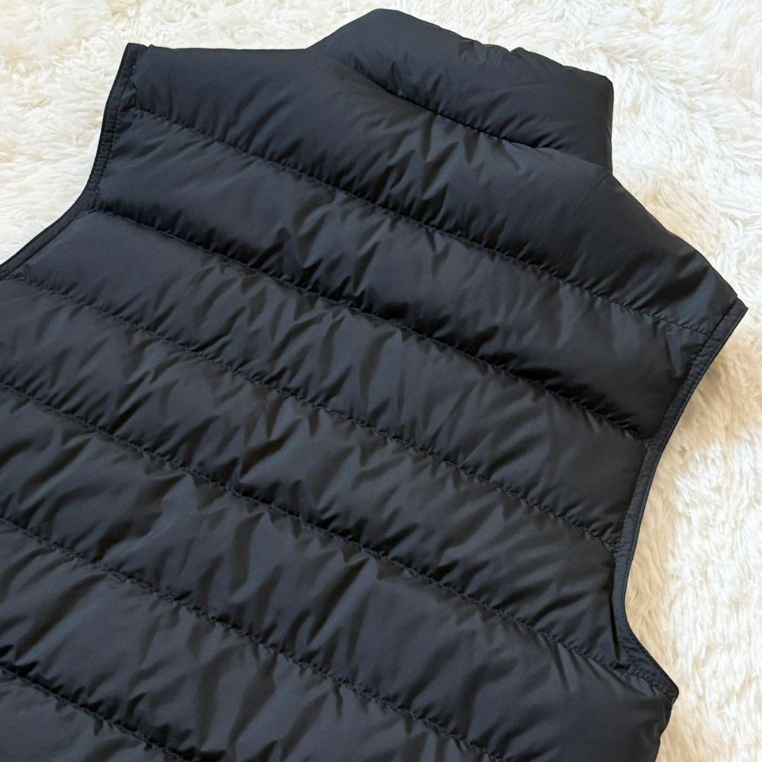 極美品 モンクレール ダウンベストTREOMPAN