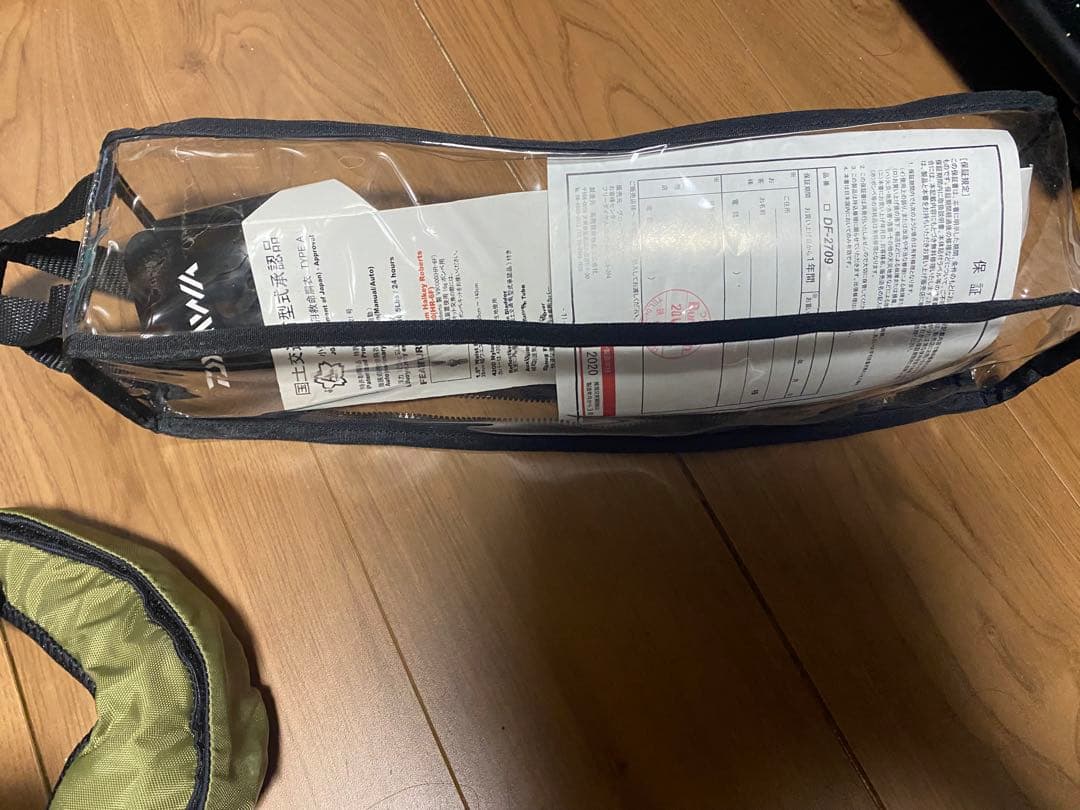 ダイワ ライフジャケット オリーブ/ブラック