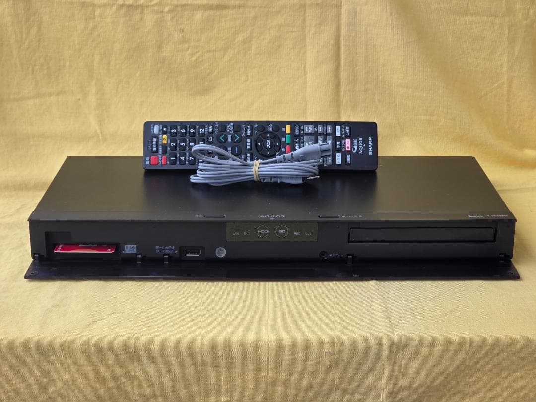 SHARP AQUOS BDレコーダー BD-NW1200　2018年製 整備品