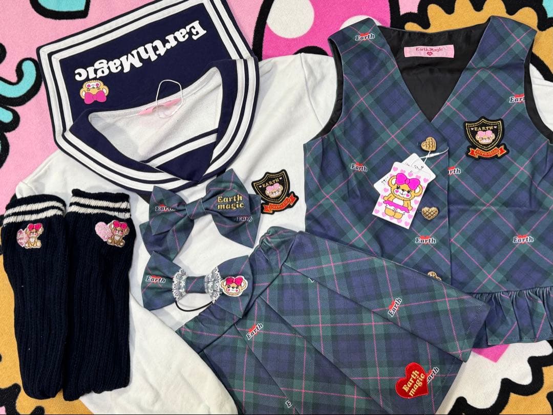 アースマジック セーラートレーナー・プリーツ・ベスト 計6点セット 140