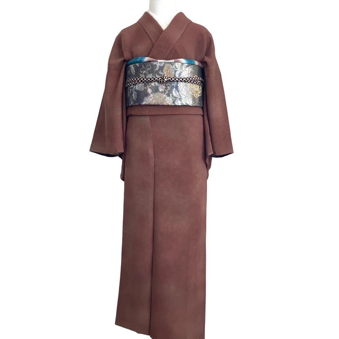 仕付け糸付き 刺繍一つ紋 暈し 色無地 着物 NO