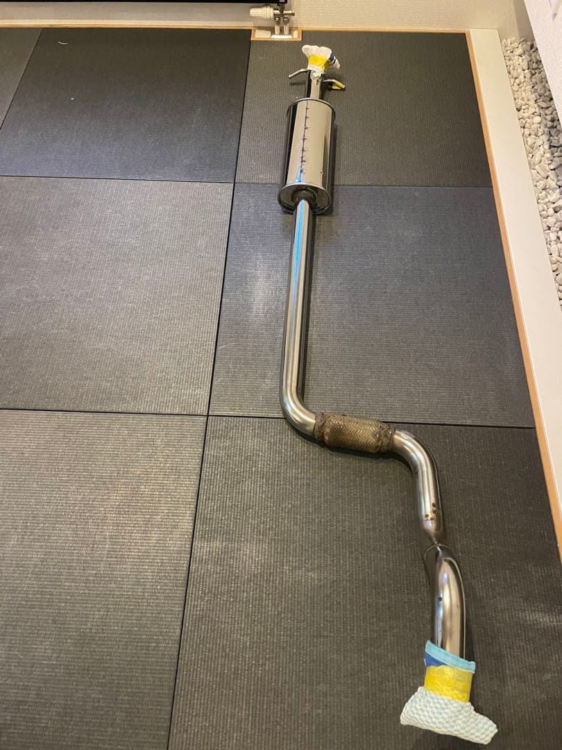 スイフトスポーツzc32sトラストマフラー