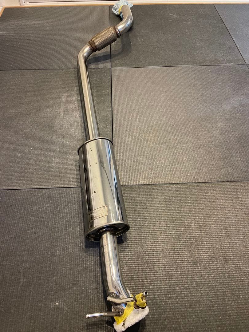 スイフトスポーツzc32sトラストマフラー