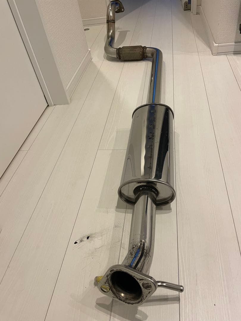 スイフトスポーツzc32sトラストマフラー