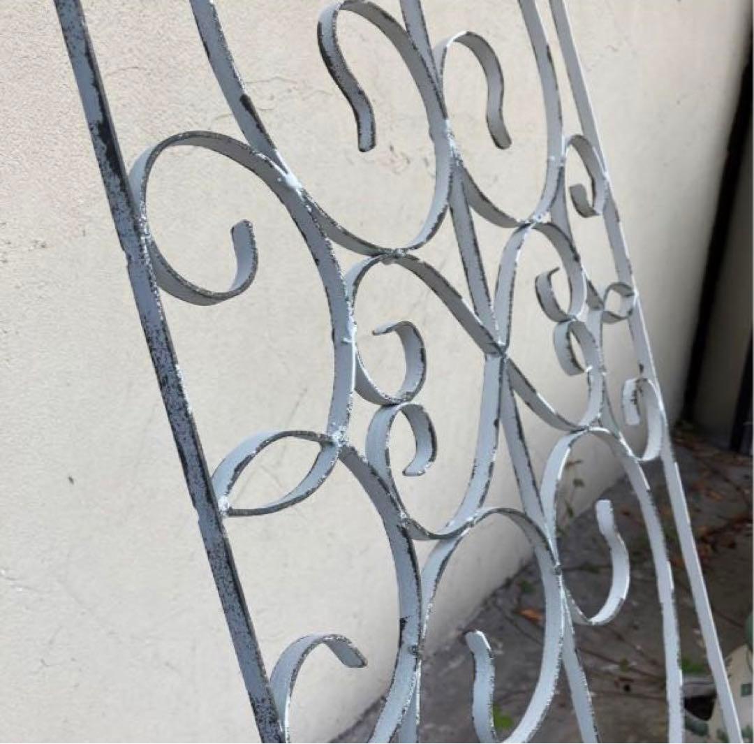 トム アイアンウォールデコ Lサイズx3 ホワイトアンティークシャビー壁飾