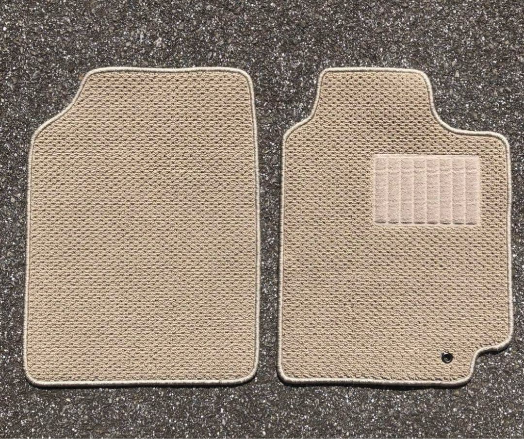 エブリイ　DA17W フロアマット　ラゲッジマット 付き　ベージュ