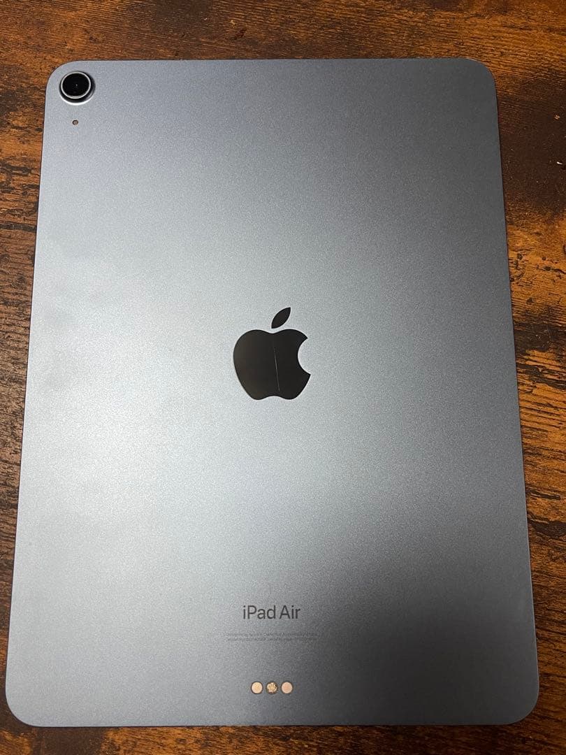 iPad Air 5世代　MM9E3J/A 純正カバー付