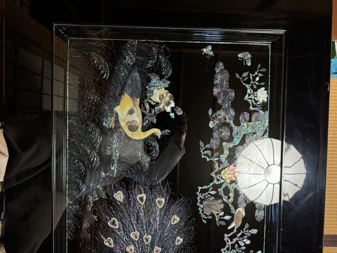 螺鈿細工　ローテーブル　伝統工芸　黒漆塗り　硝子板付き