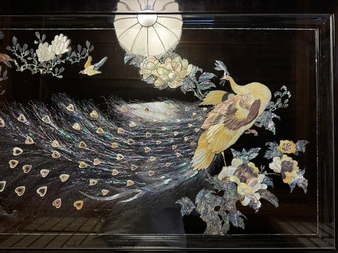 螺鈿細工　ローテーブル　伝統工芸　黒漆塗り　硝子板付き