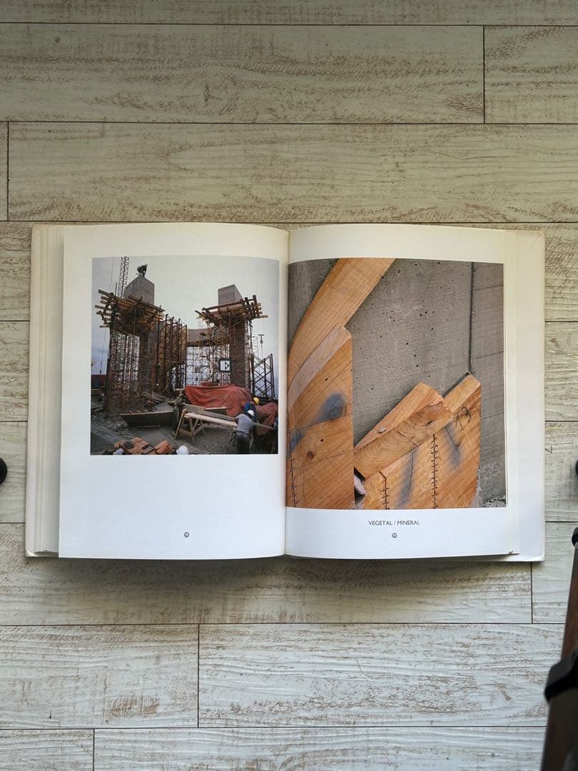 eduardo chillida エドゥアルド・チリーダ