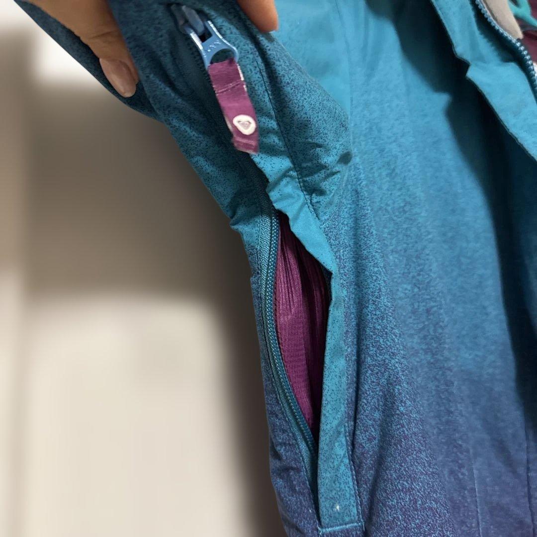 ROXY スノーボードウェア