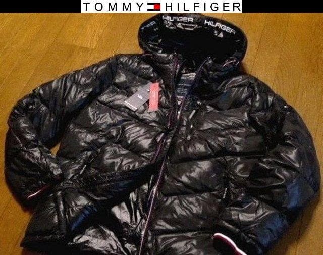 【大きい】XL日本サイズ位トミーヒルフィガーUSA限定極暖ダウンジャケット同機能