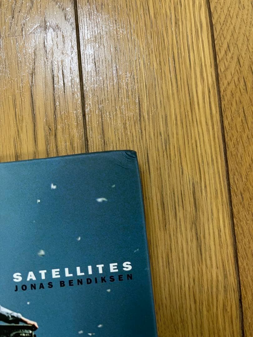 Jonas Bendiksen SATELLITE 写真集 サテライト