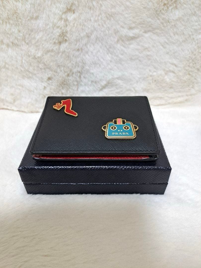 ✨極美品　希少　レア✨プラダ　二つ折り　ロボット　サフィアーノ　バイカラー