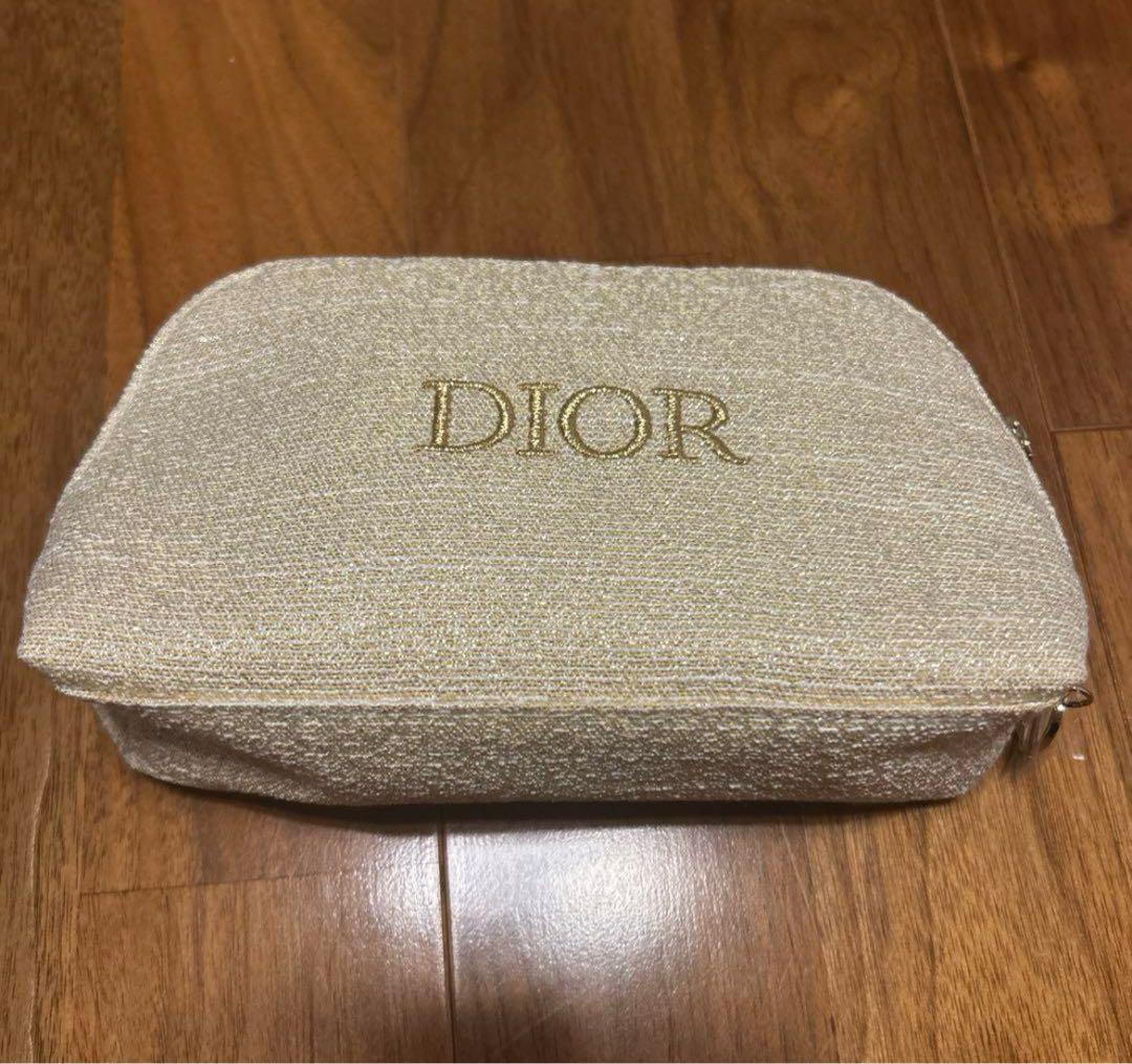 ディオール　クリスマスコフレ　2024 ポーチ