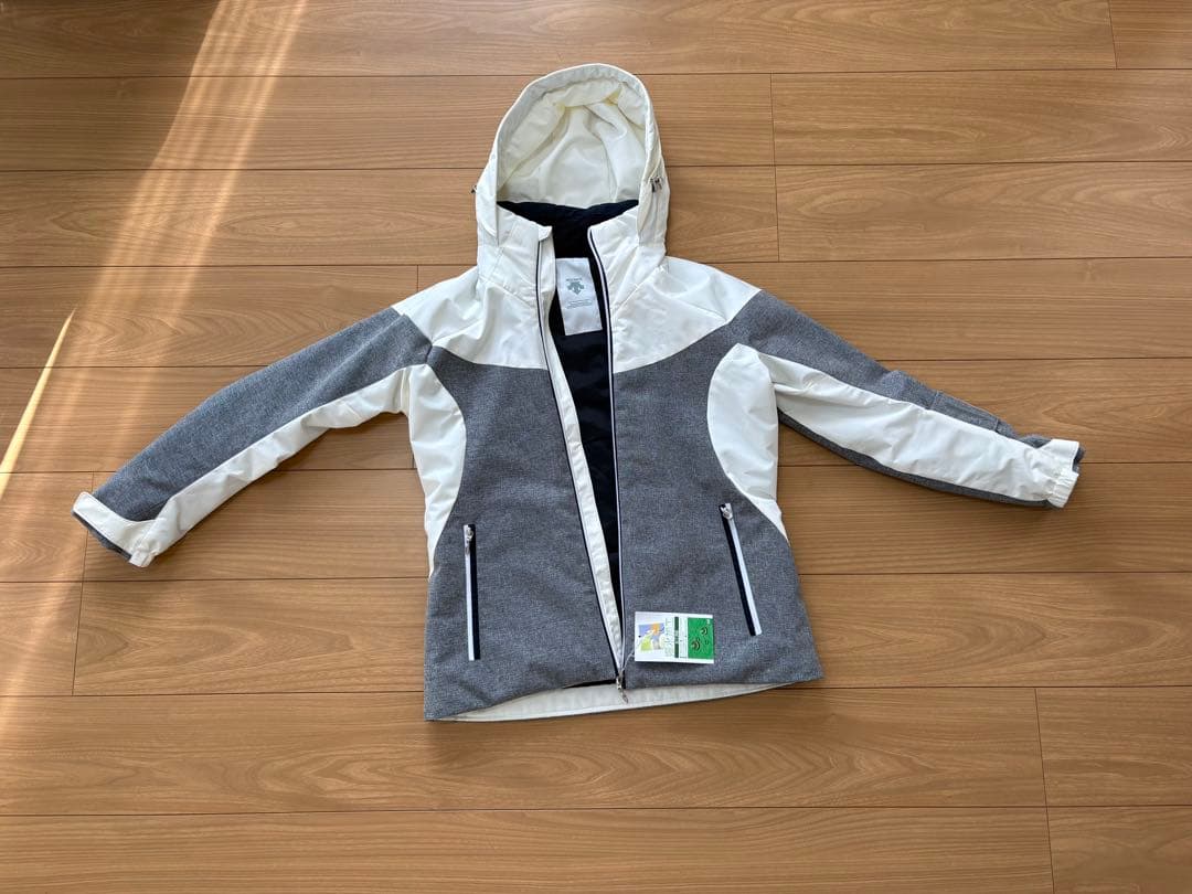 デサント スノーウェア