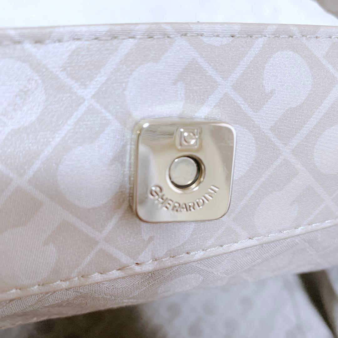 【メルチ】極美品 ゲラルディーニ ソフティ レザーハンドル トートバッグ