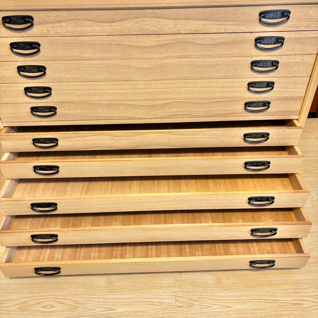 『概ね美品』桐箪笥 桐たんす 10段 和服 着物 衣裳箱 アンティーク