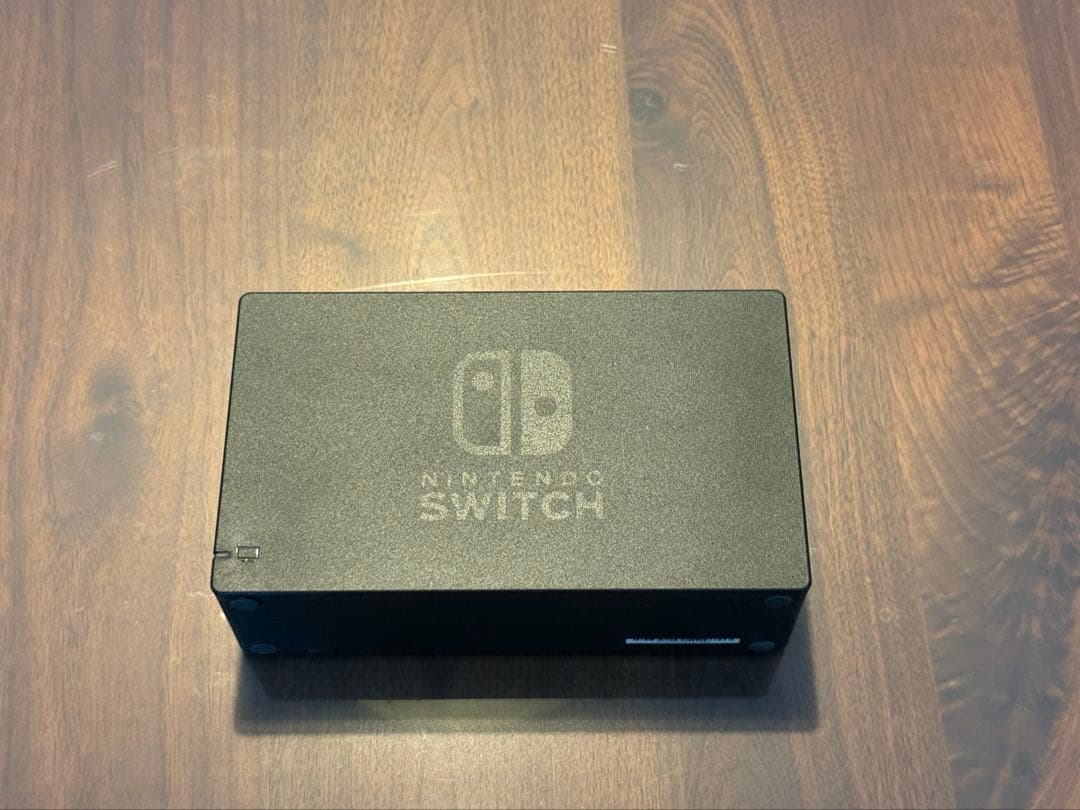 Nintendo Switch 本体 + スマブラ.モンハンライズ.ＸＸ付