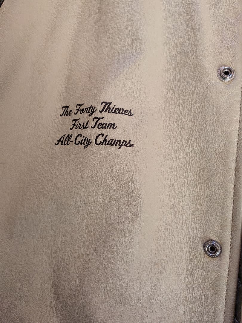 タケ​名作 07AW Supreme オールレザー スタジャン XL