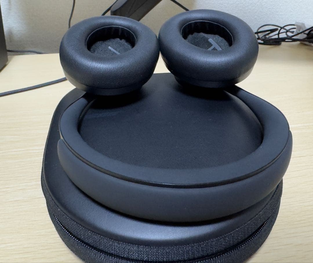 ヘッドホン Bose noise cancelling headphones 700