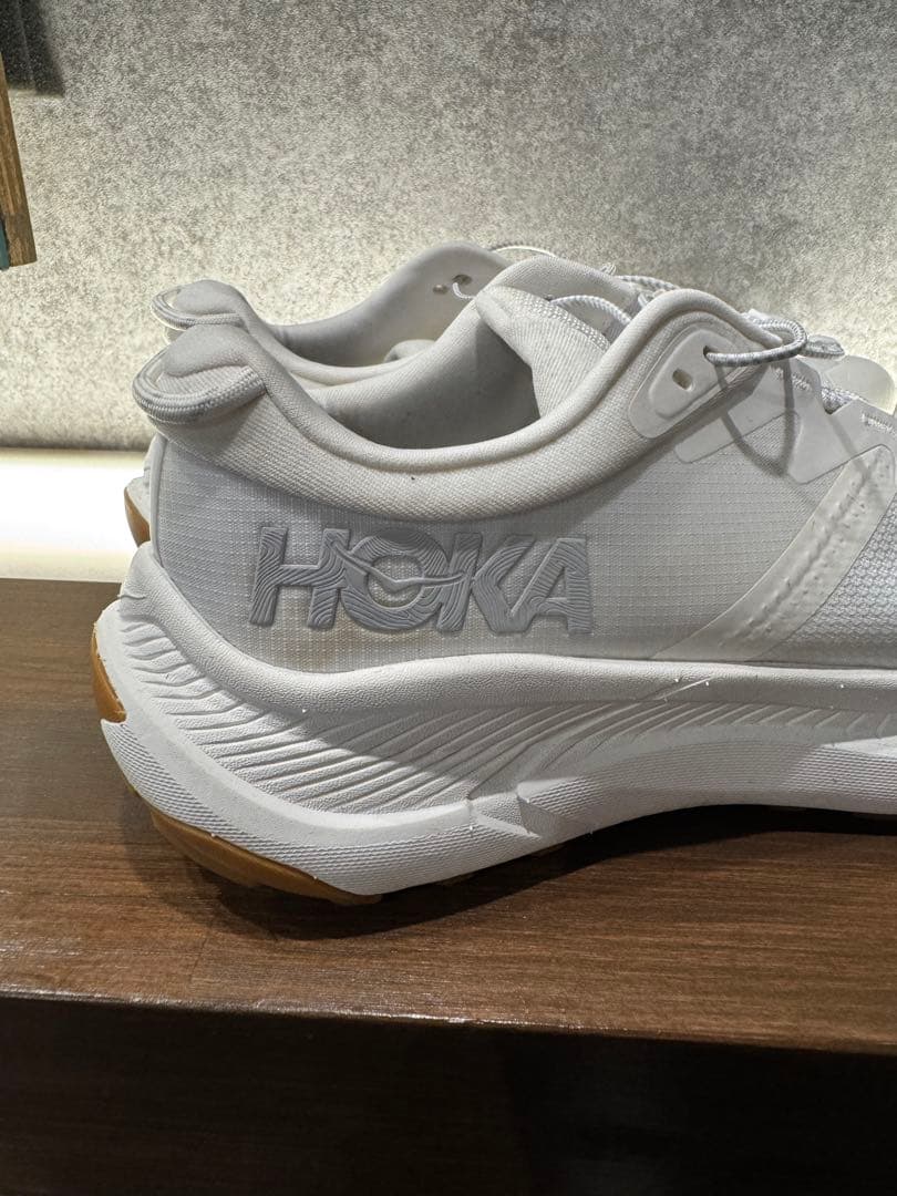 HOKA TRANSPORT スニーカー ホワイト ¥22,000