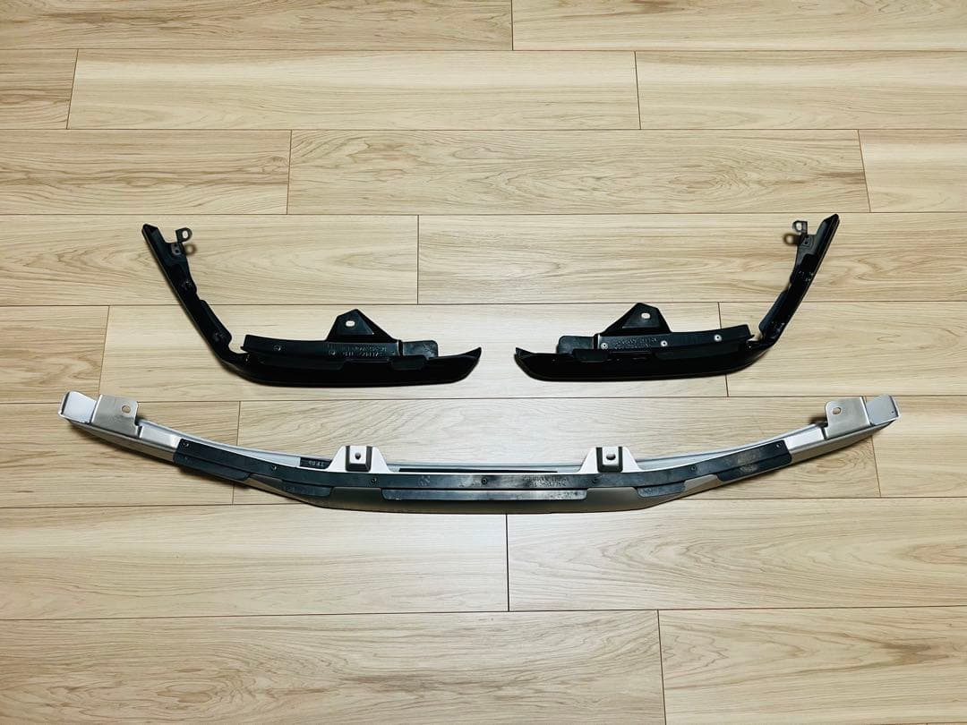 トヨタ 220クラウン RS TRDフロントスポイラー