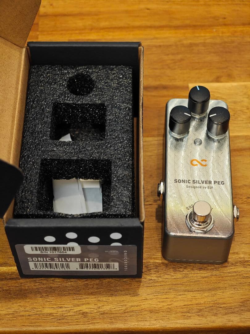 One Control Sonic Silver Peg ベースエフェクター