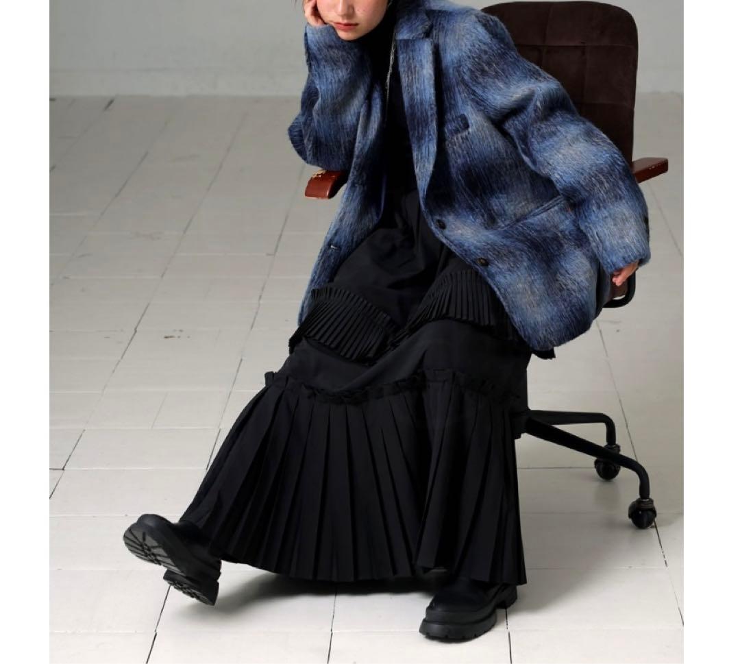 アンティカ antiqua Shaggy テーラードコート 青と黒のグラデ